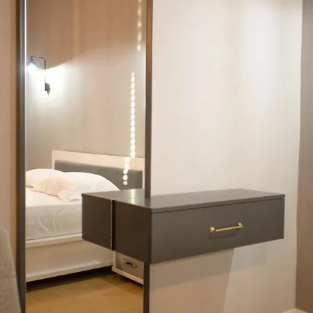 4br Penthouse & Bbq Terrace At Blloku Tirana