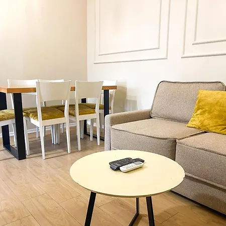 Blloku 4br Duplex W Bbq Terrace -