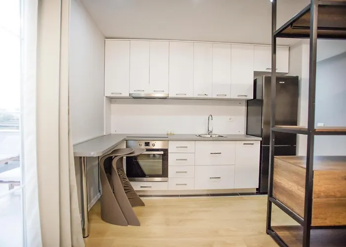 Blloku 4br Duplex W Bbq Terrace - * ティラナ