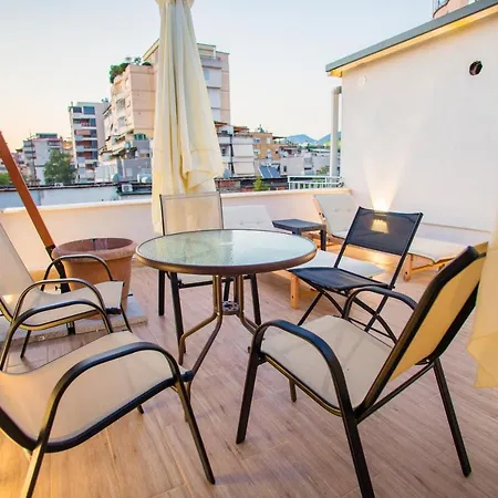 4br Penthouse & Bbq Terrace At Blloku Apartamento Tirana