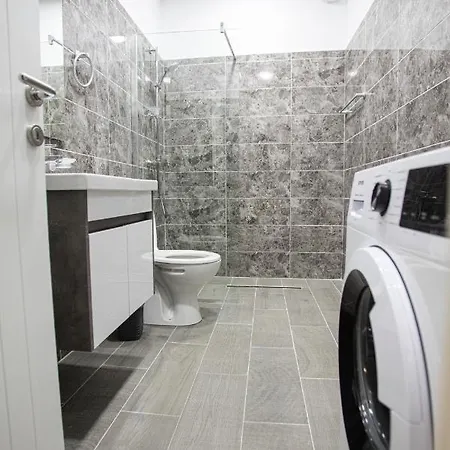 Blloku 4br Duplex W Bbq Terrace -