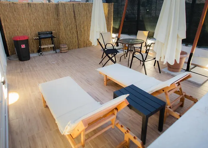 Διαμέρισμα Blloku 4br Duplex W Bbq Terrace -